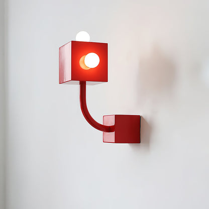Rynx | Red Cube Wall Lamp