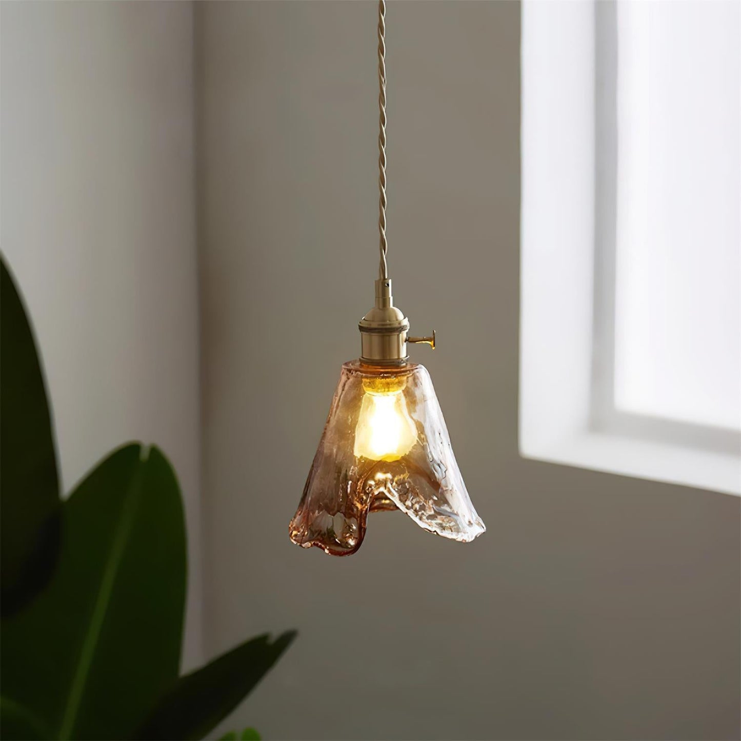 Rynx | Retro Adonia Pendant Lamp