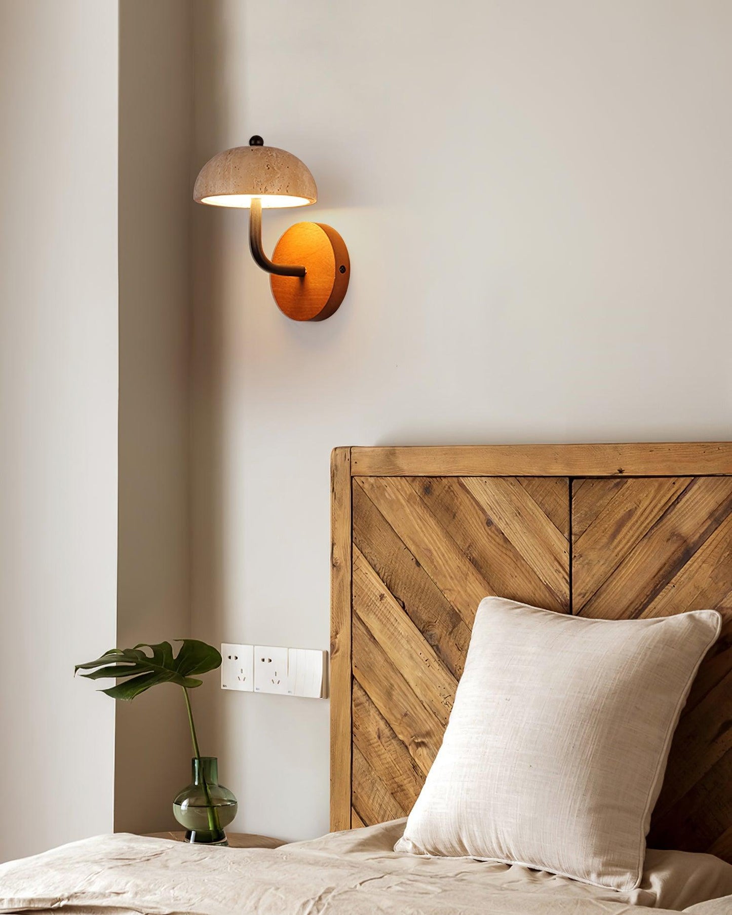 Rynx | Reverse Wall Light