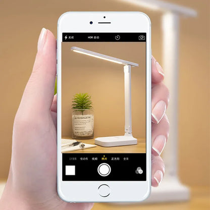 Rynx | IllumaLite LED Table Lamp | Rechargeable 6000mAh | Steplessly dimmable | Foldable Desk Lamp with Touch