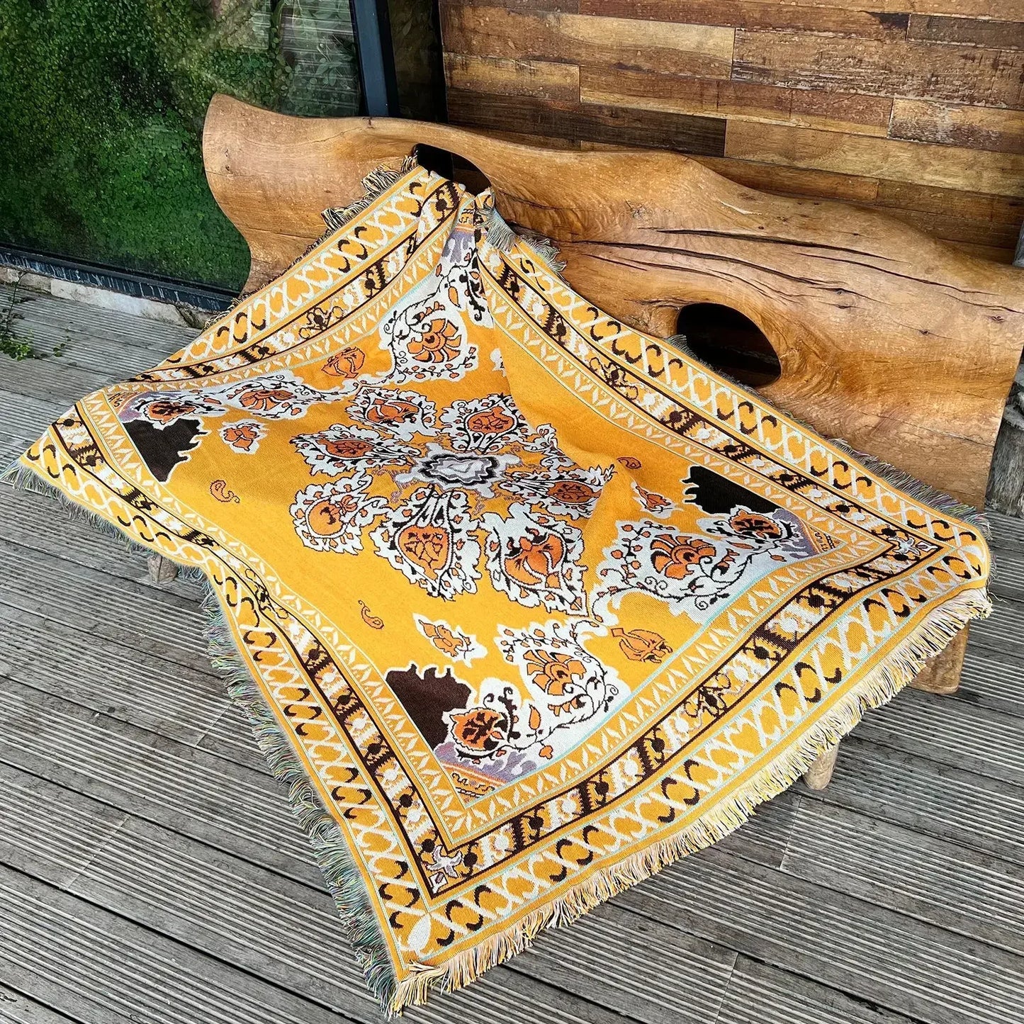 Rynx | Bee & Eyes Garden Blanket