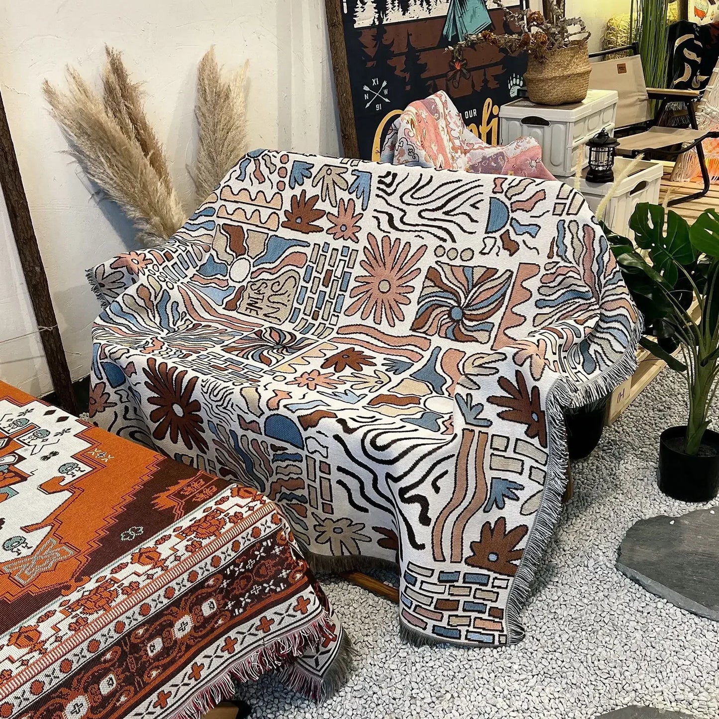 Rynx | Bee & Eyes Garden Blanket