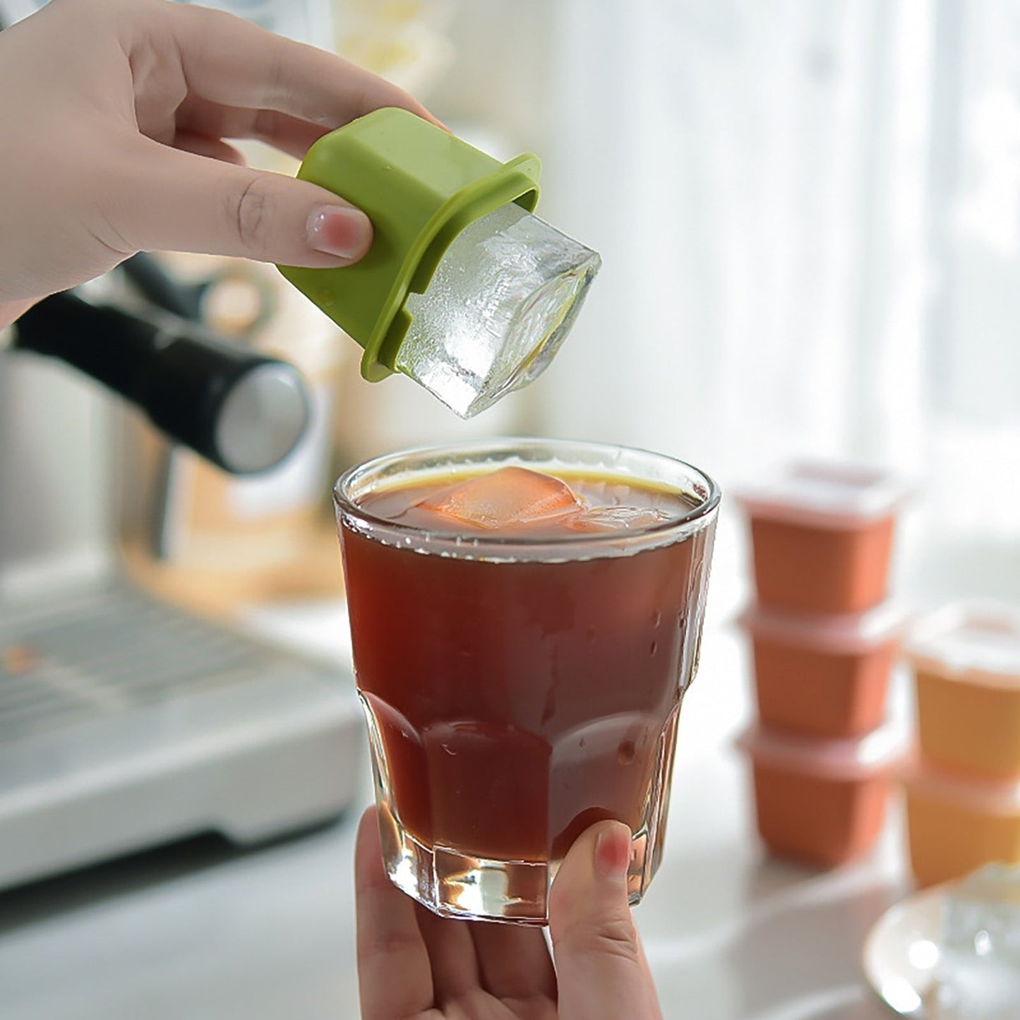 Rynx | Stackable Ice Cube Maker Set