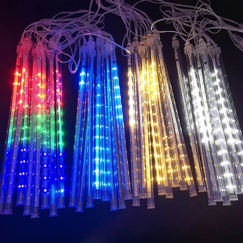 Rynx | Lumineer - LED Meteor Rain Light for Festive Outdoor Evenings
