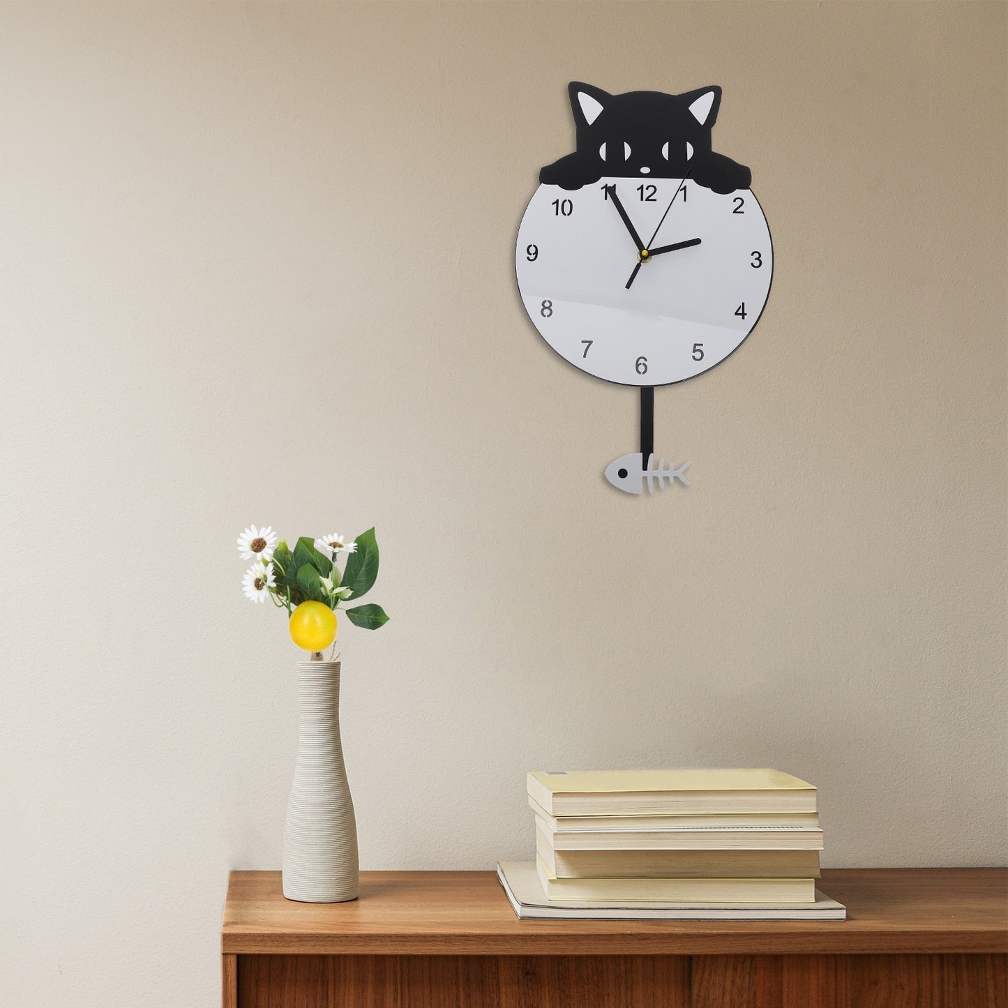 Rynx | Art Acrylic Hanging Kittens Clock