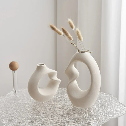 Rynx | FormaNova Ceramic Vase Set – Modern Asymmetrical Sculptural Vase Set