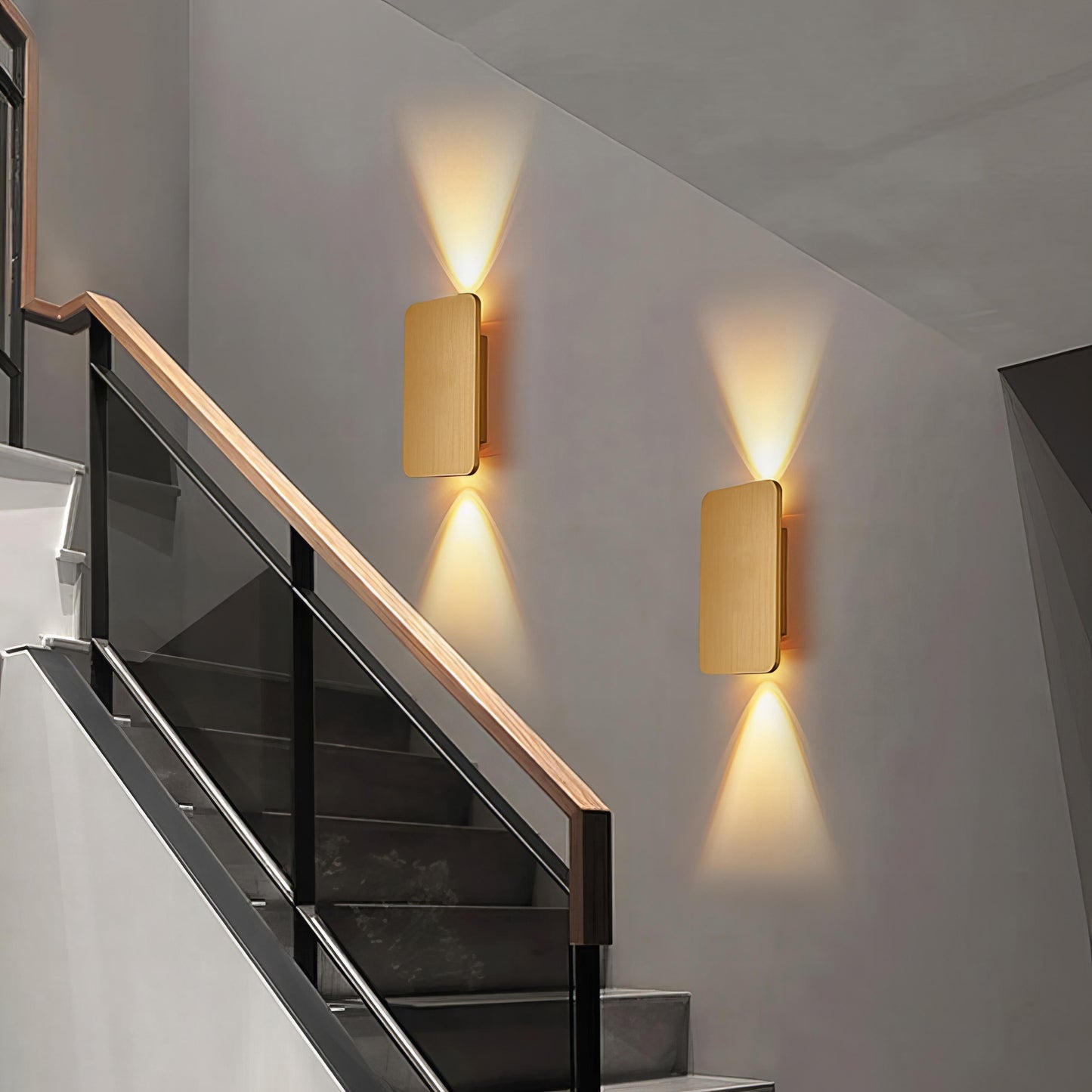 RYNX | Modern Rectangular Outdoor Wall Lamp | Waterproof For Outdoor Use