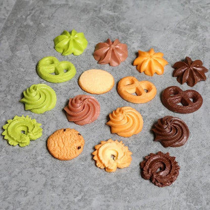 Rynx | Life-like Cookie Display Collection - 16 realistic replicas for bakery windows and photography