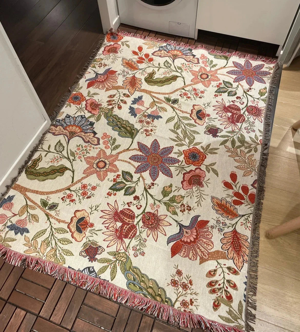 Rynx | Floral Wall Tapestry Blanket