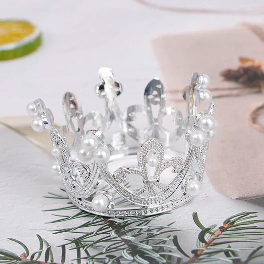 Rynx | Mini Pearl Crown Cake Topper – Romantic Garland & Hair Ornaments for Birthdays, Weddings & Parties