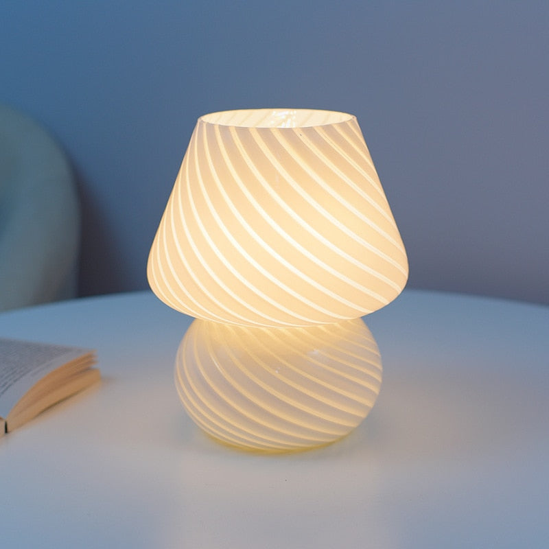 Rynx | LED Desk Lamp in Mushroom Shape made of Glass