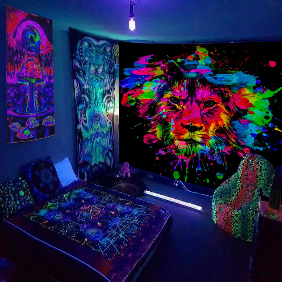 Rynx | Mushroom Glow Wall Carpet