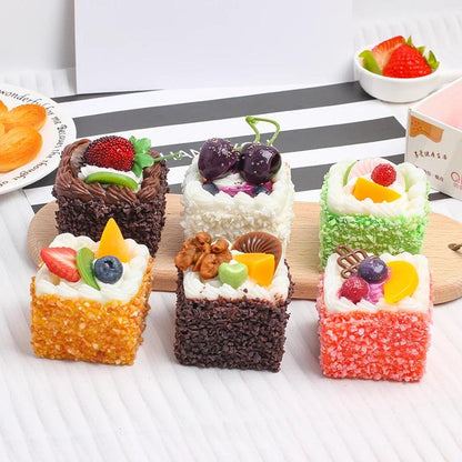 Rynx | 6-piece lifelike cupcake decoration set for food photography and gifts for children - Ideal for refrigerator display