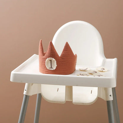 Rynx | Children's birthday fabric crown with interchangeable adhesive numbers