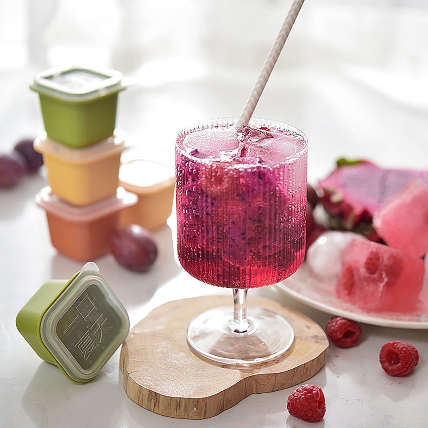 Rynx | Stackable Ice Cube Maker Set