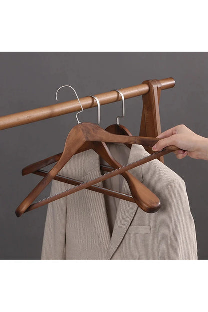 Rynx | Walnut Suit Hanger