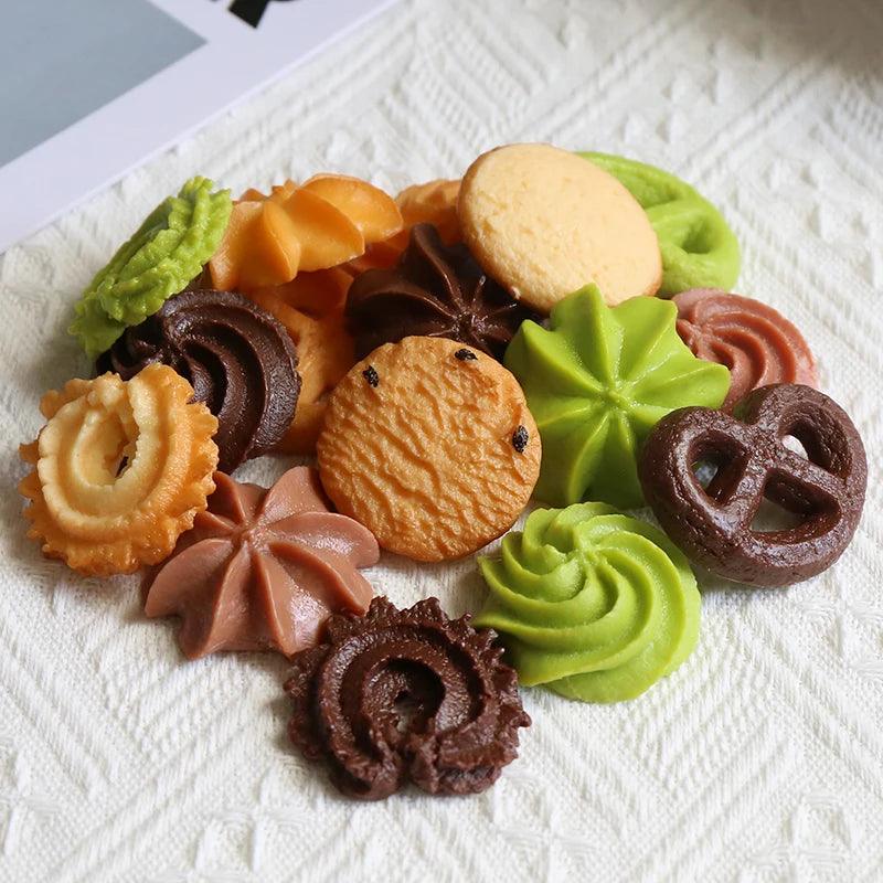Rynx | Life-like Cookie Display Collection - 16 realistic replicas for bakery windows and photography