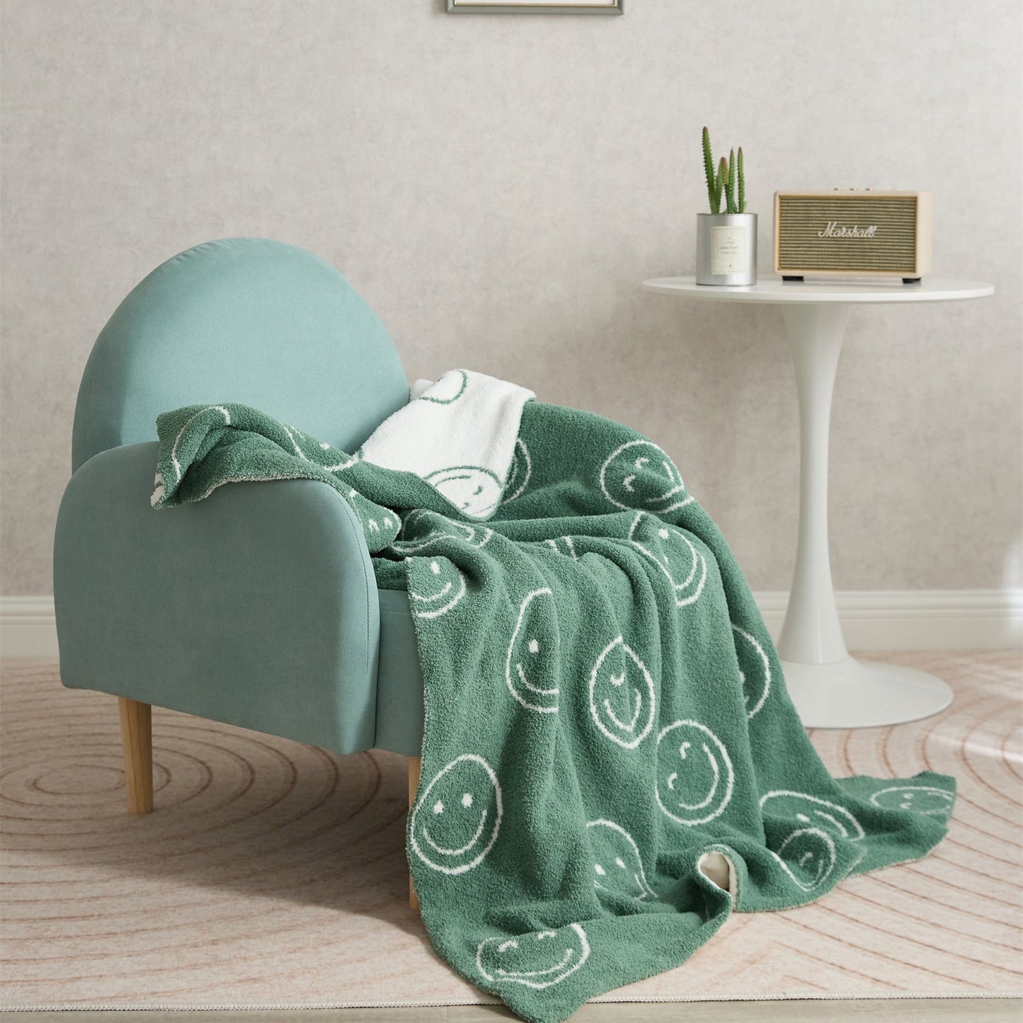 Rynx | Smiley Blanket