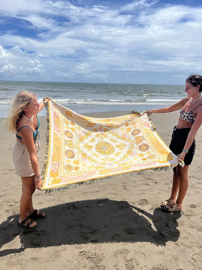 Rynx | Floral Wall Tapestry Blanket