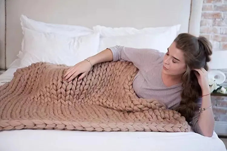 RYNX | Chunky Knit Blanket – Cozy Wool Blanket For Every Room – Soft & Warm – Perfect For Sofa And Bed