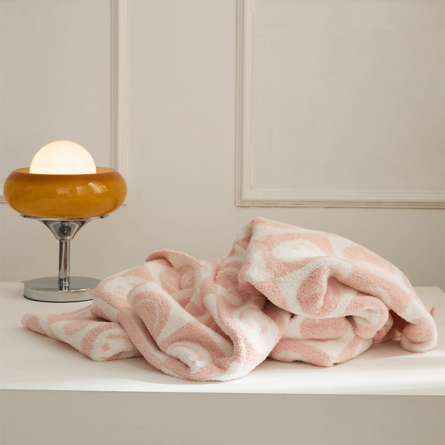 Rynx | Smiley Blanket
