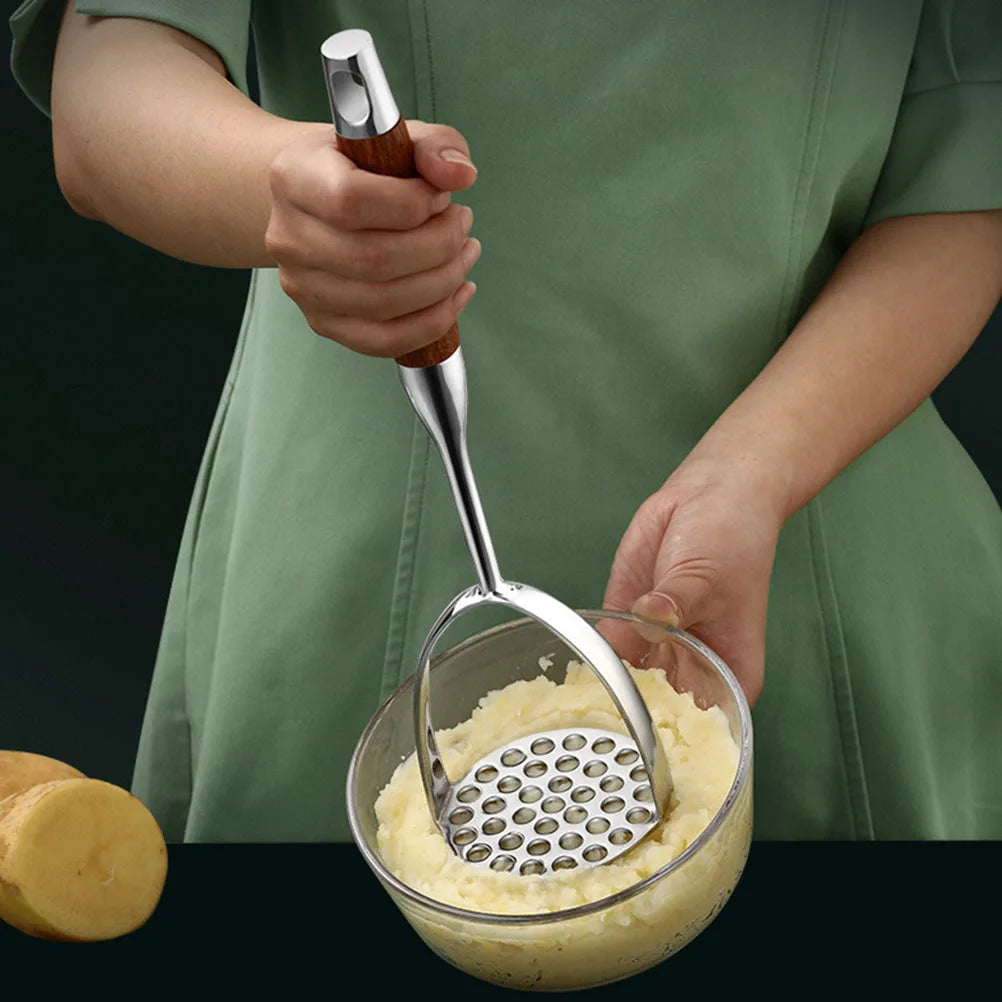 Rynx | Rvs Potato Masher - Wooden Handle - Sustainable And Efficient