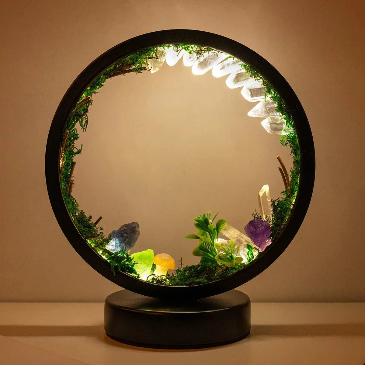 Rynx | elegant - Round frame - Green crystals - Chic decoration