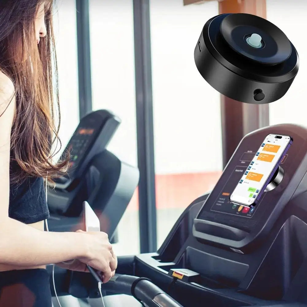 Rynx | MagnoHold: Intelligent Car Mount with Magnetic Handle