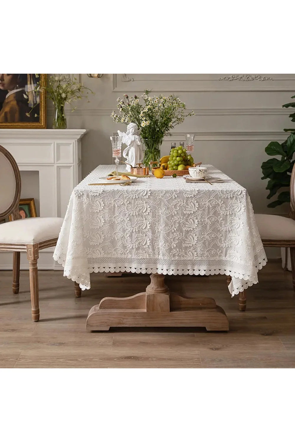 Rynx | Lace Elegance Tablecloth