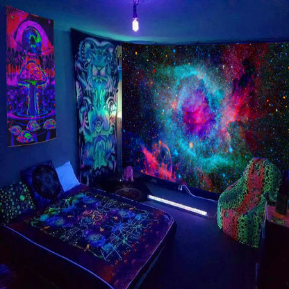 Rynx | Mushroom Glow Wall Carpet