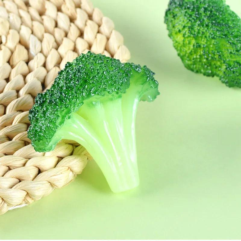 Rynx | Realistic Broccoli Decoration - Perfect for Seasonal Displays and Culinary Settings