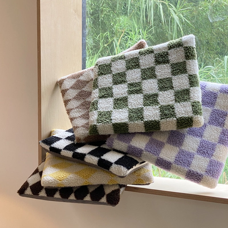 Rynx | PlaidComfort - Classic Checked Pillow