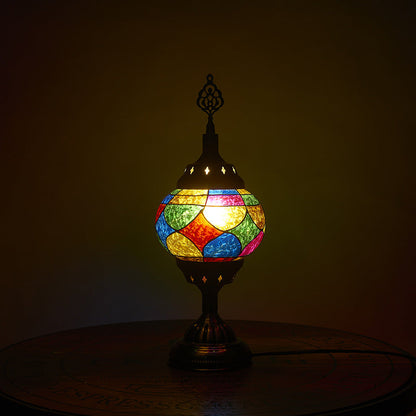 Rynx | Glomera Tiffany Table Lamp | Oval Design | Romantic Lighting | For Bedrooms & Living Spaces