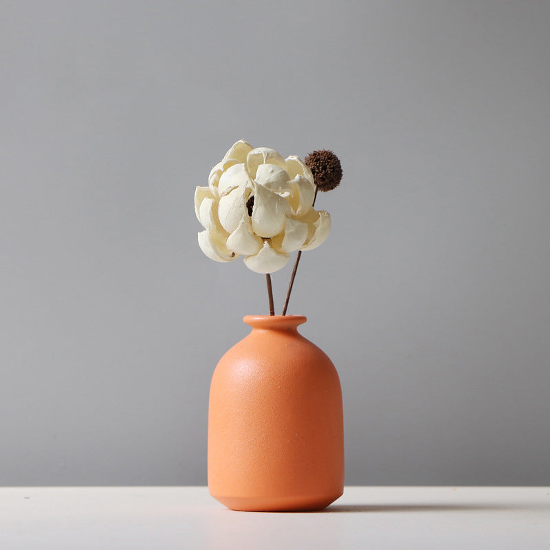 Rynx | Modern solid color vases with flowers Orange
