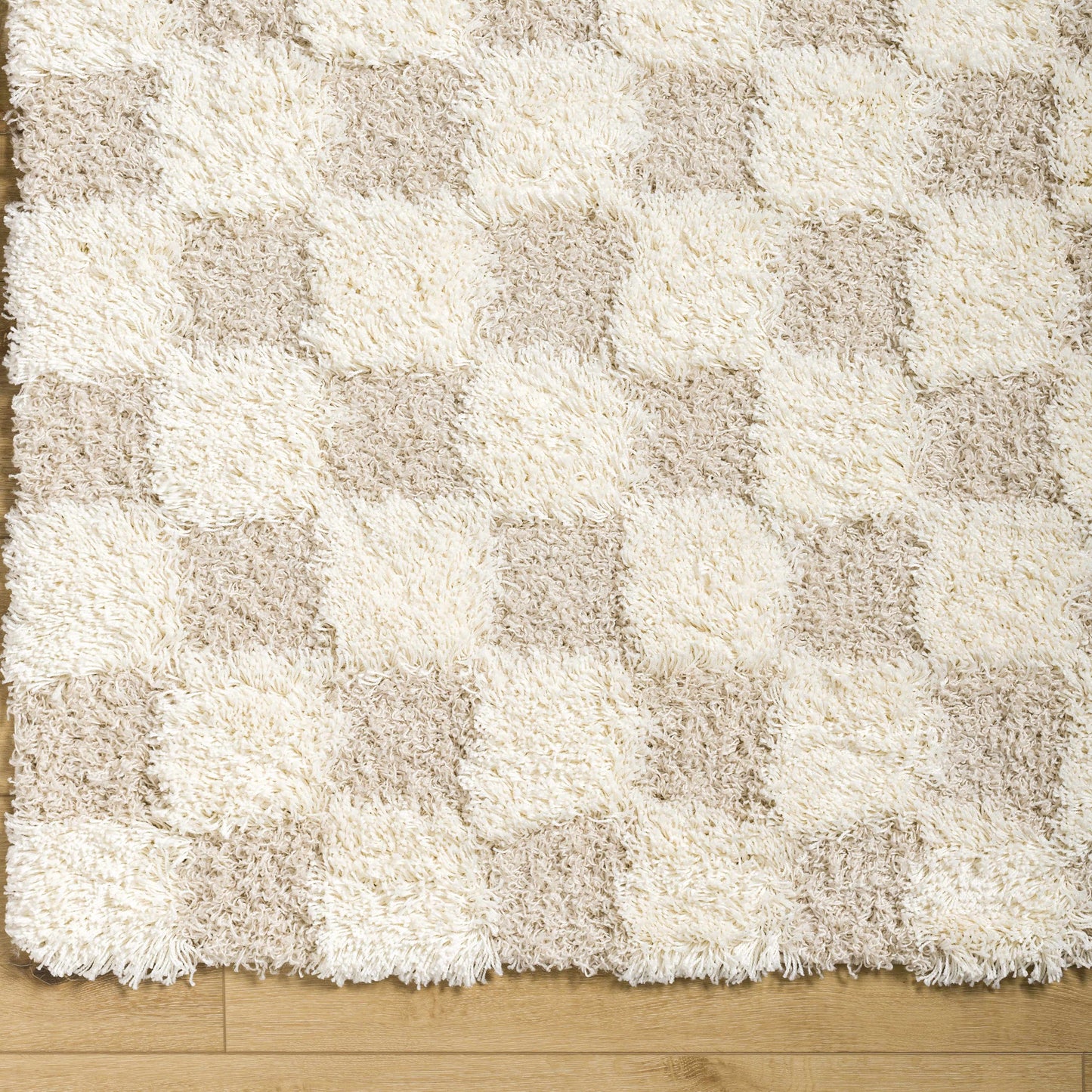 Rynx | Neutral checked carpet flooring