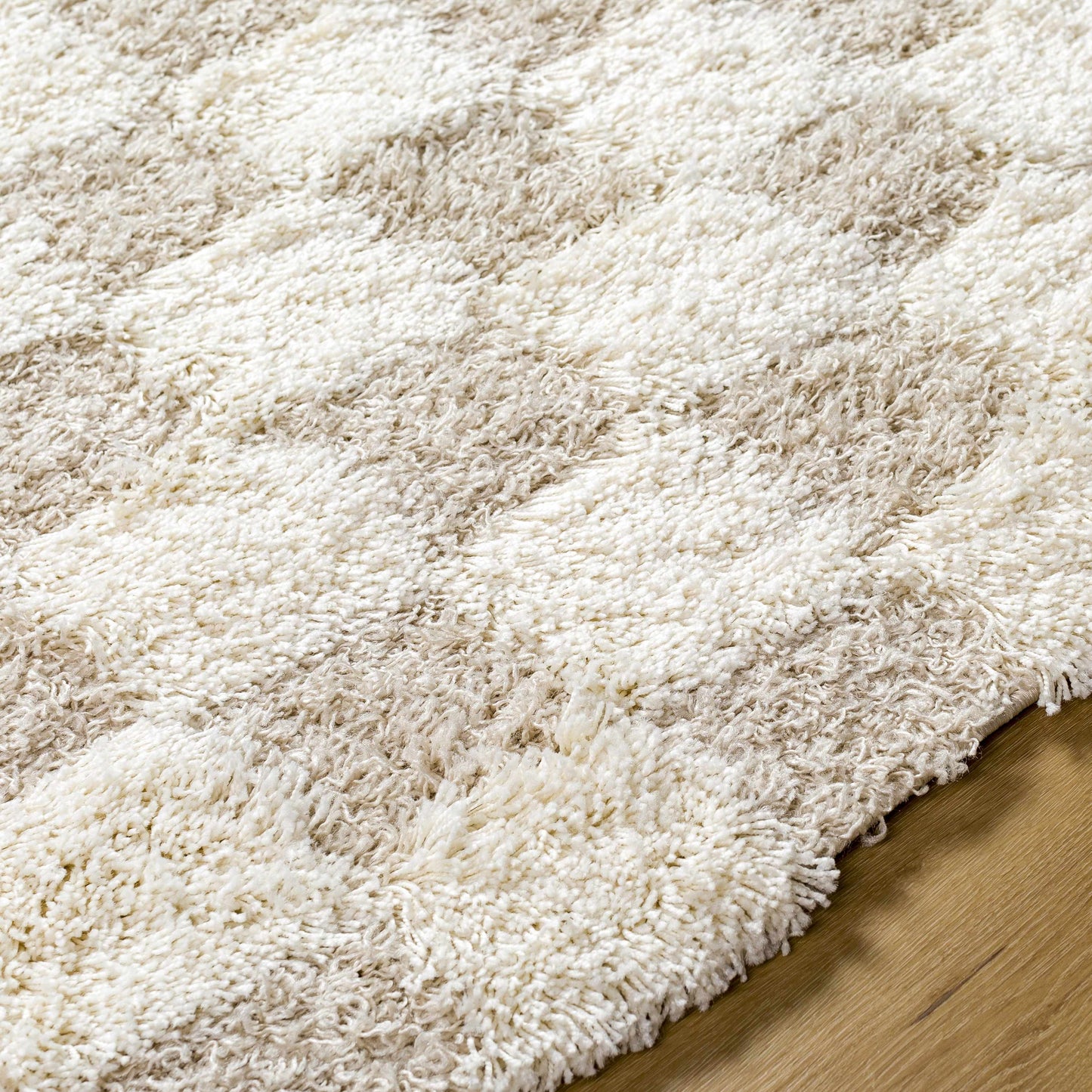 Rynx | Neutral checked carpet flooring