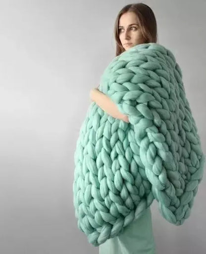 RYNX | Chunky Knit Blanket – Cozy Wool Blanket For Every Room – Soft & Warm – Perfect For Sofa And Bed