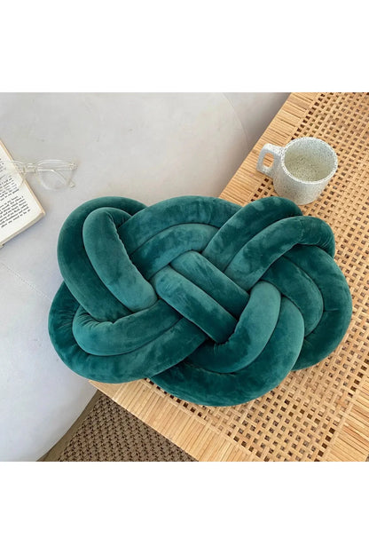 Rynx | Knot accent pillow