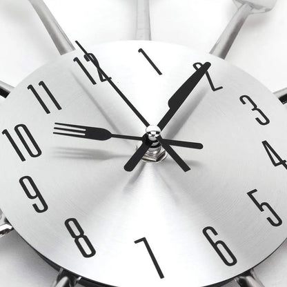 Rynx | Bestek Design Wall Clock - Stylish - Functional - Perfect for Kitchen