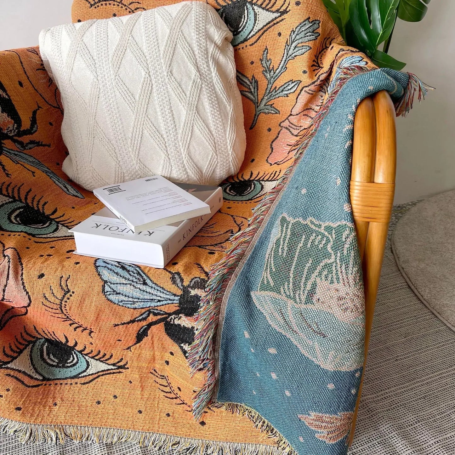 Rynx | Bee & Eyes Garden Blanket