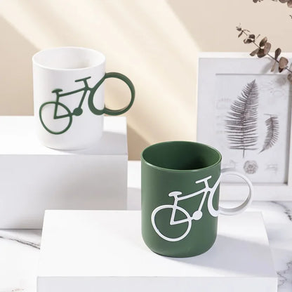 Rynx | Household Mouthwash Cup with Bike Handle – Simple Brushing Cup for Couples, Dormitory and Bathroom Use