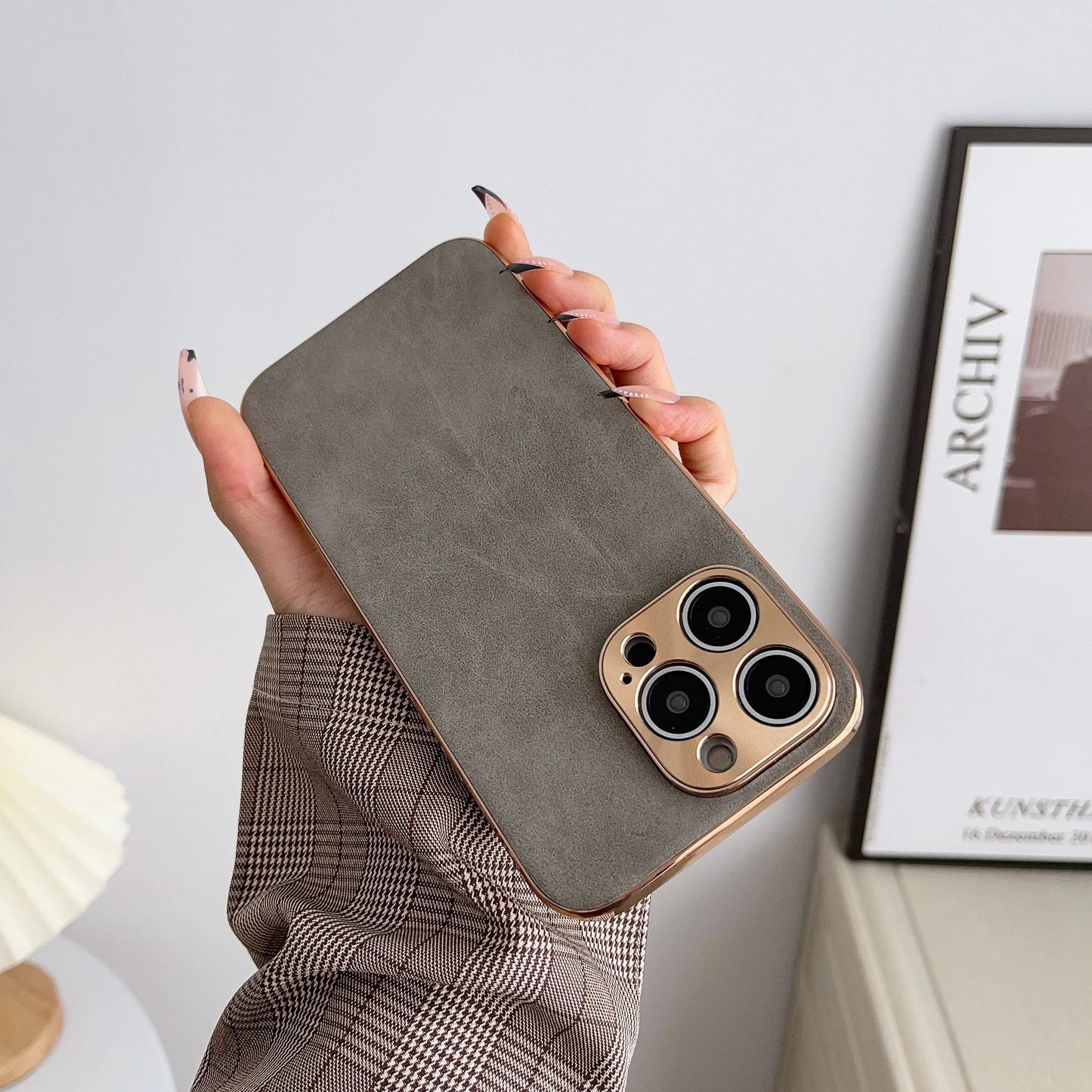 RYNX | Premium Leder Magsafe Apple Iphone Case With Galvanized Frame | Golden Frame Case, Camera Protection - Protective Case For Iphone 15, 14 Pro Max Plus