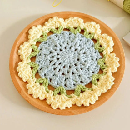 Rynx | Handcrafted Convertible Yarn Rose Bouquet