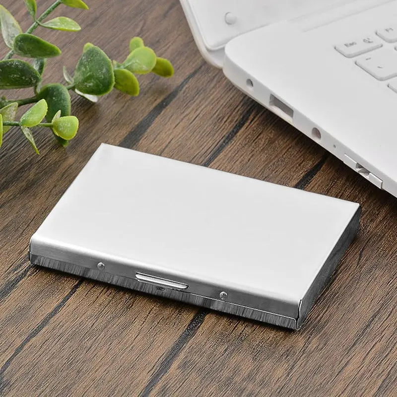 Rynx | Slim RFID-blocking stainless steel wallet for cards