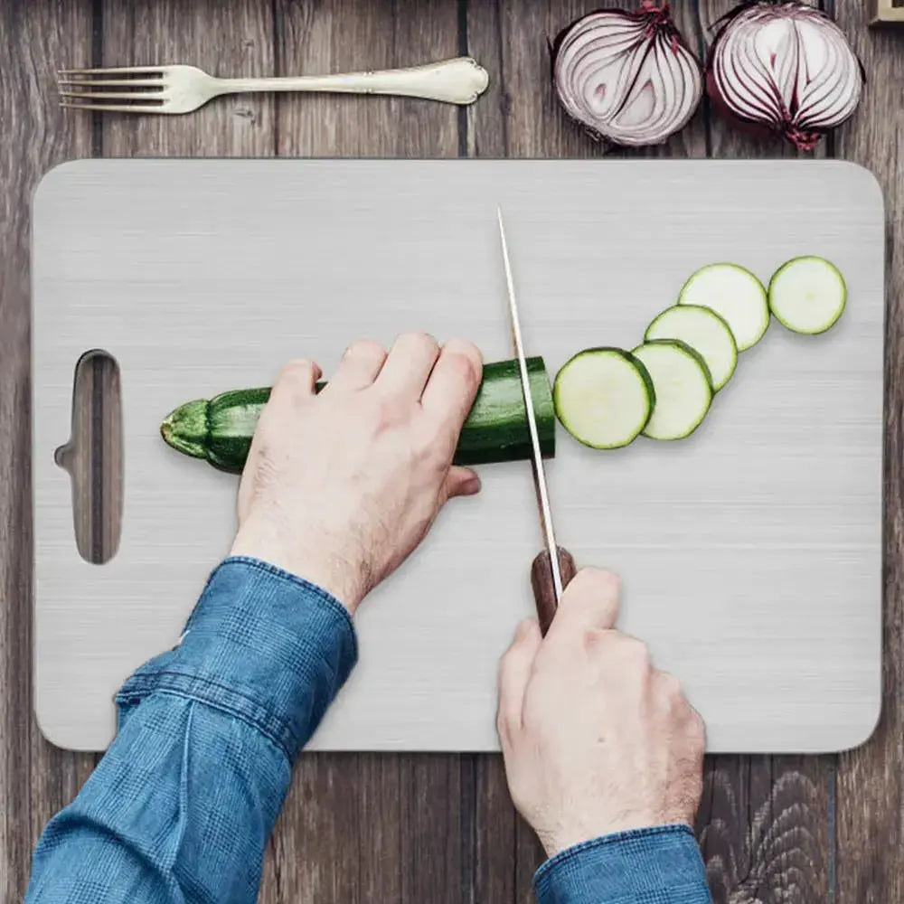 Rynx | Titan cutting board