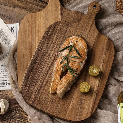 Rynx | ChopMaster - Elegant wooden cutting board for versatile use in the kitchen