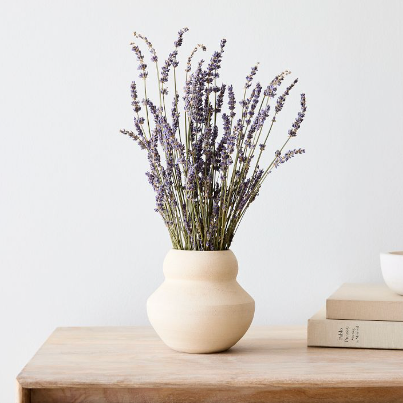 Rynx | LavishBloom Natural Dried Lavender | Fragrant Decoration Bundle | Relaxing Aromatherapy | Sustainable Decoration