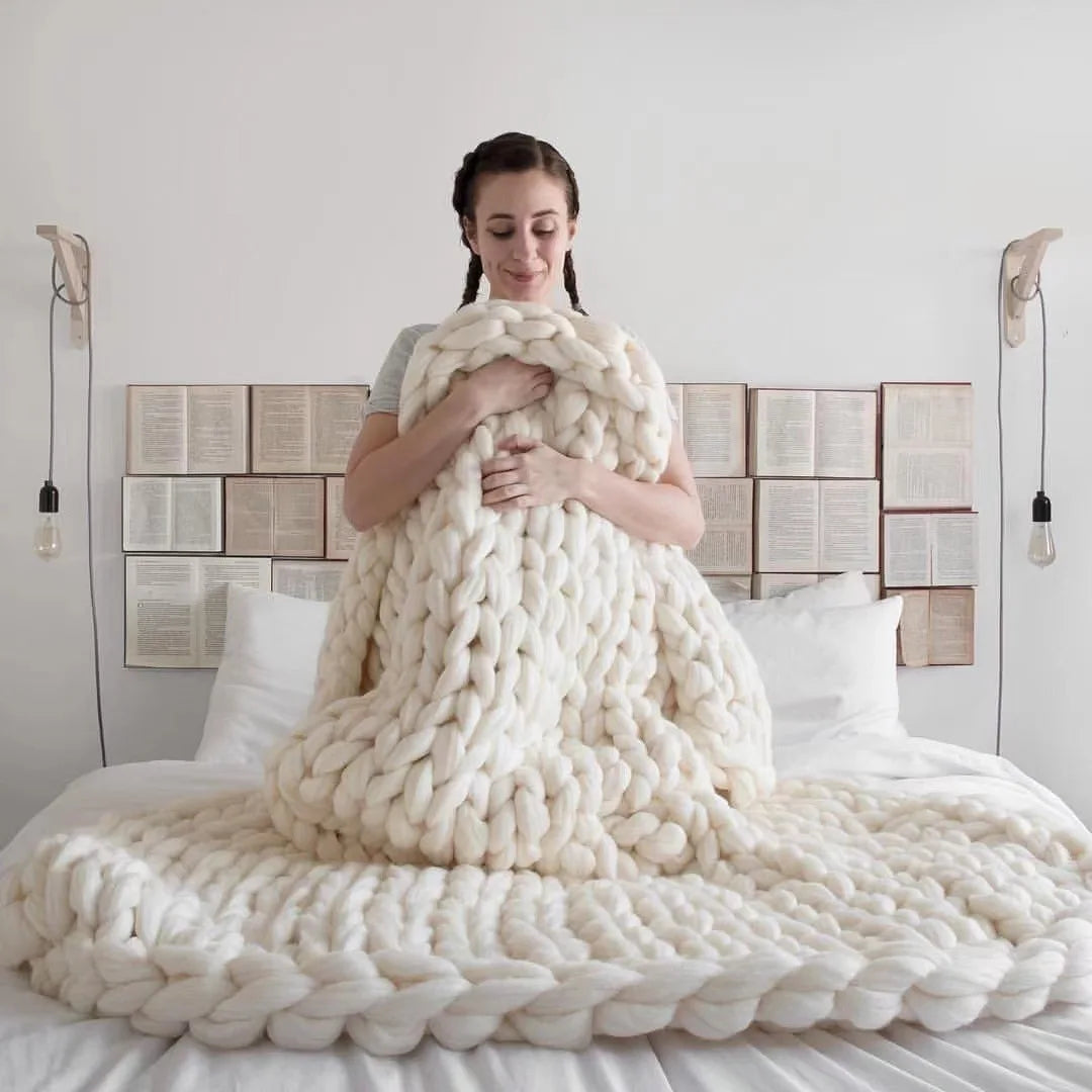 RYNX | Chunky Knit Blanket – Cozy Wool Blanket For Every Room – Soft & Warm – Perfect For Sofa And Bed