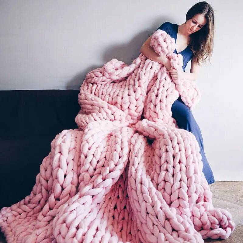 RYNX | Chunky Knit Blanket – Cozy Wool Blanket For Every Room – Soft & Warm – Perfect For Sofa And Bed