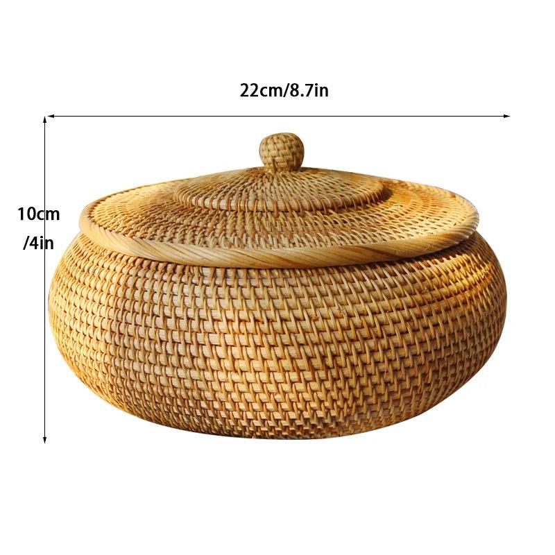 Rynx | Elegant handwoven rattan storage chest - Stylish organizer for any room